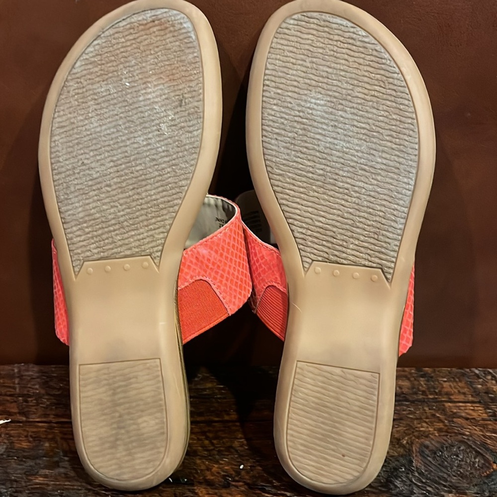 Sandals - Picture 5 of 7